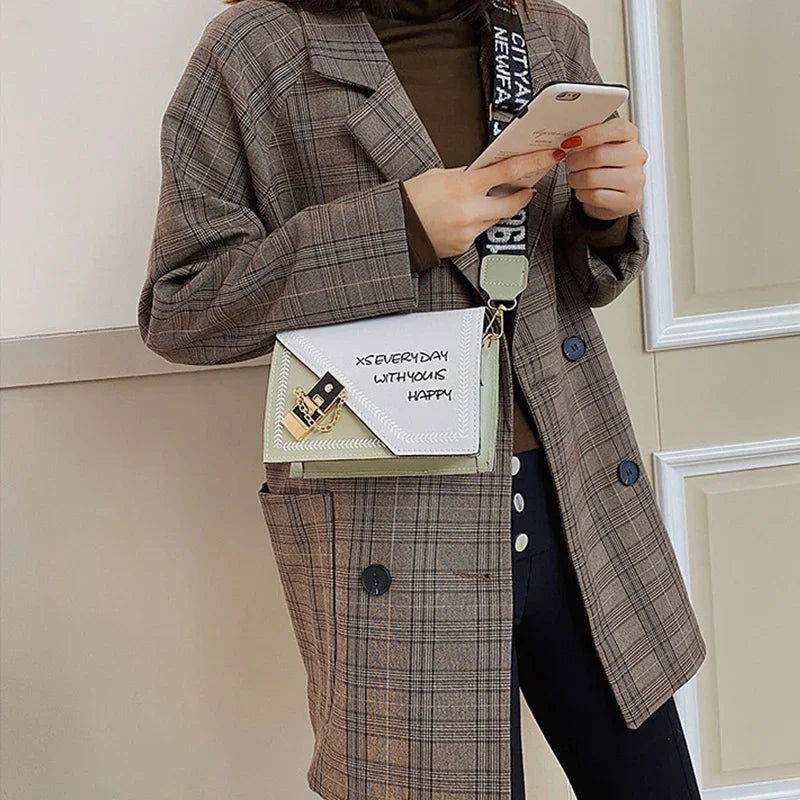 Bolso cuadrado con correa ancha - Kamivashop