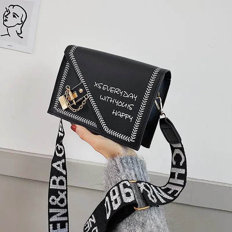 Bolso cuadrado con correa ancha - Kamivashop