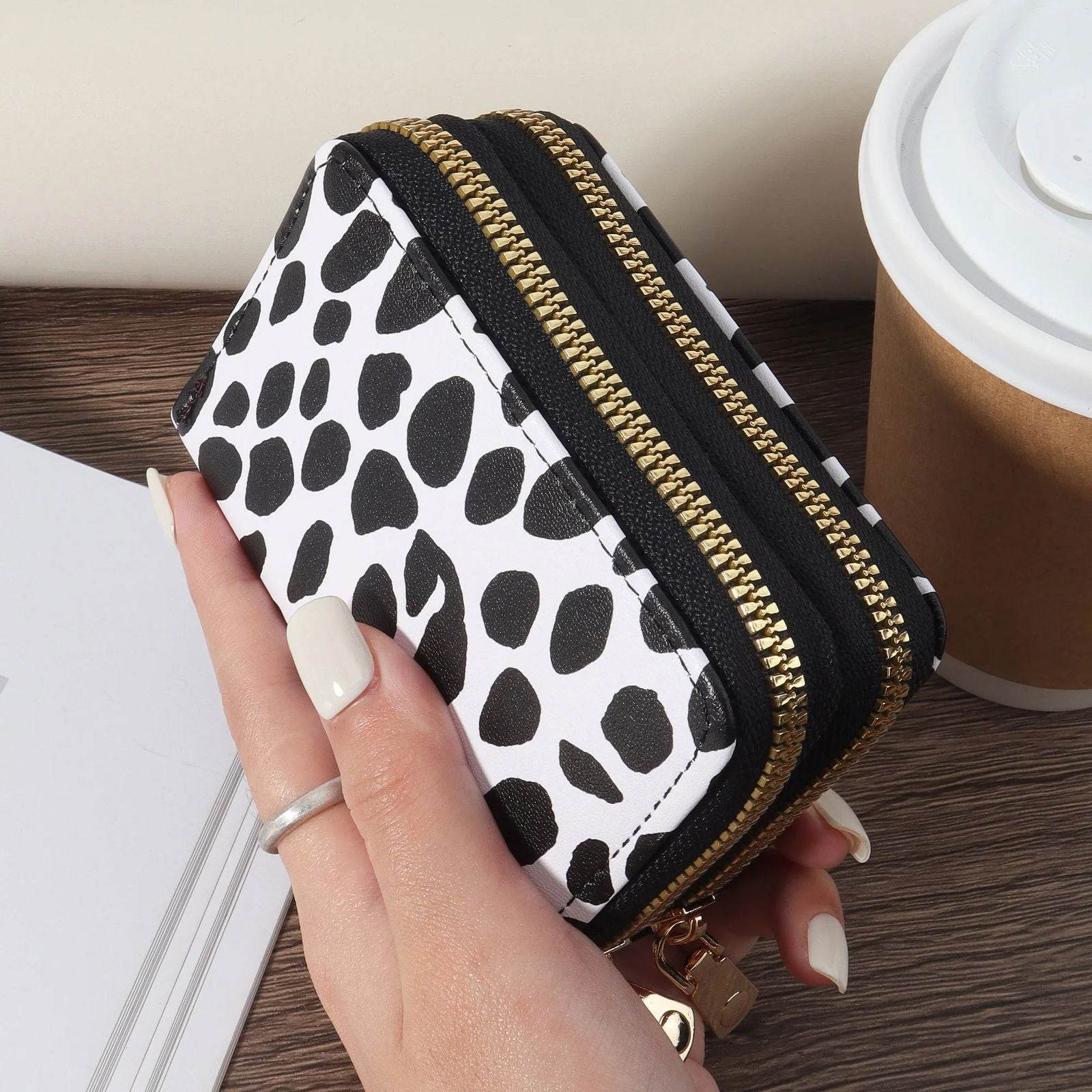 Cartera con estampado de vaca - Kamivashop