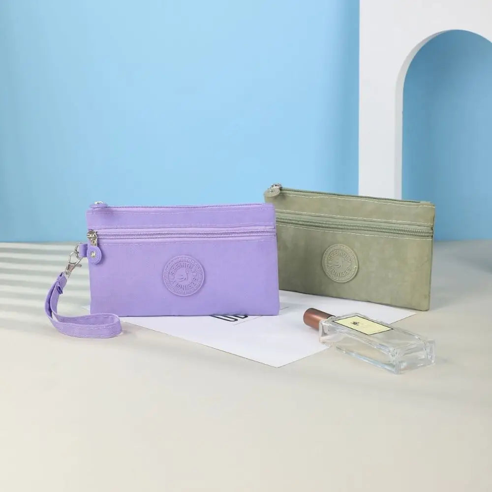 Cartera de nylon para mujer