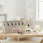 Conos de reflujo Satya Salvia Blanca en ambiente minimalista hogareño